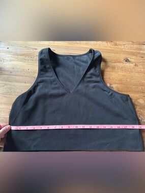 Athleta Black Ribbed Aurora V-Neck Sports Bra Crop Top